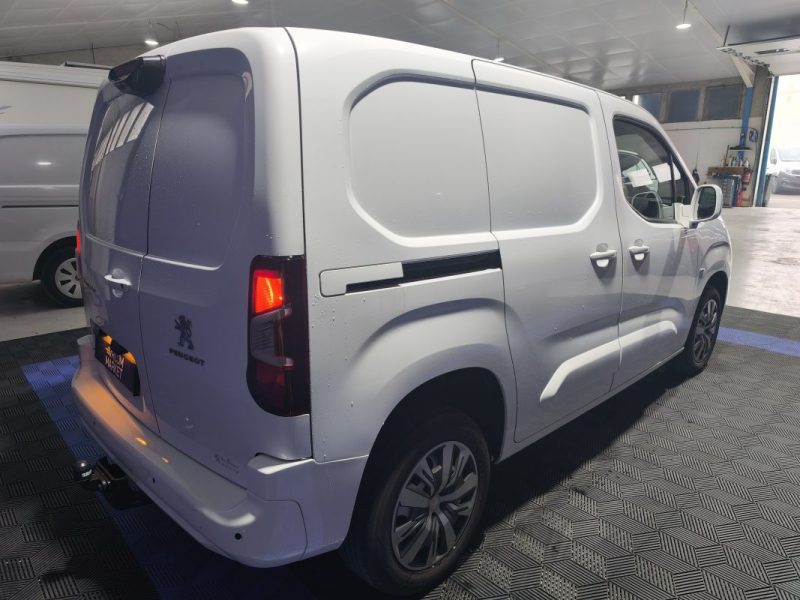 PEUGEOT PEUGEOT PARTNER 1.5 BLUEHDI 130 CV - BOITE AUTOMATIQUE EAT 8 - HISTORIQUE D\'ENTRETIEN - 1.5 BLUEHDI 130 CV  S&S PREMIUM EAT8 , ENTRETIEN OK , CAMERA DE RECUL , BVA 2021