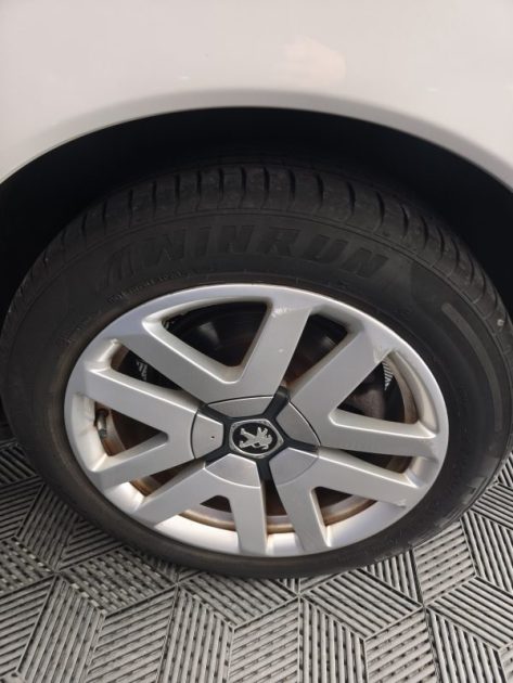 PEUGEOT PEUGEOT 3008 2.0 HYBRIDE DIESEL 163 CV - FINITION FELINE - BOITE AUTOMATIQUE  2.0 HDI HYBRIDE DIESEL 163 CV FELINE ,  BOITE AUTOMATIQUE , DIESEL 2012