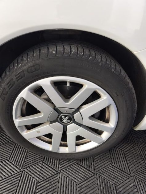 PEUGEOT PEUGEOT 3008 2.0 HYBRIDE DIESEL 163 CV - FINITION FELINE - BOITE AUTOMATIQUE  2.0 HDI HYBRIDE DIESEL 163 CV FELINE ,  BOITE AUTOMATIQUE , DIESEL 2012