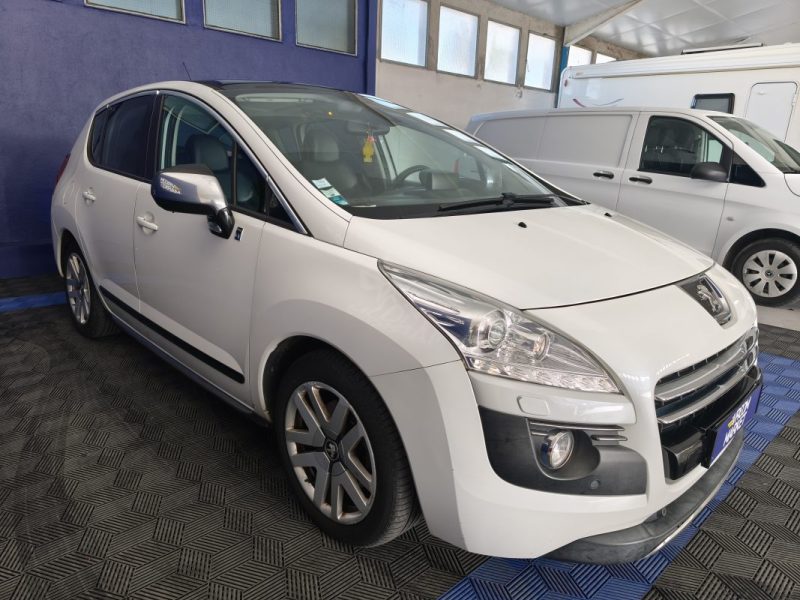 PEUGEOT PEUGEOT 3008 2.0 HYBRIDE DIESEL 163 CV - FINITION FELINE - BOITE AUTOMATIQUE  2.0 HDI HYBRIDE DIESEL 163 CV FELINE ,  BOITE AUTOMATIQUE , DIESEL 2012