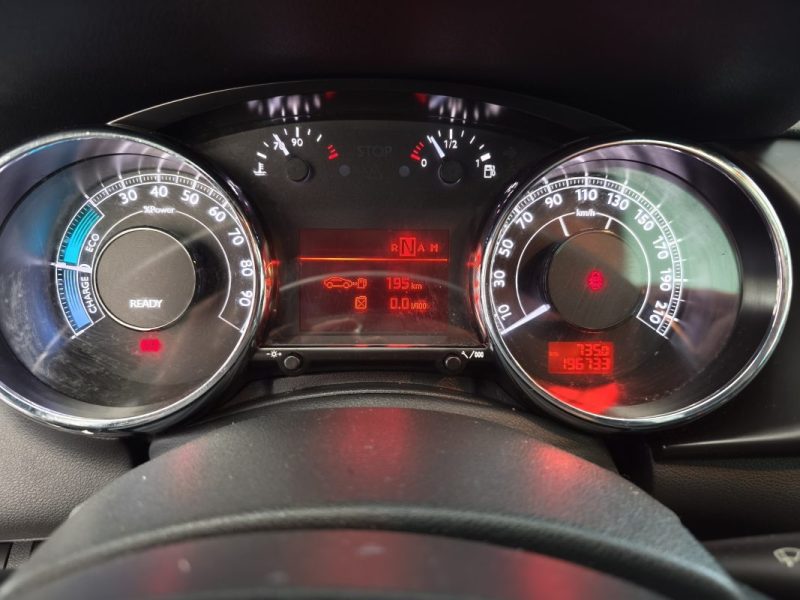 PEUGEOT PEUGEOT 3008 2.0 HYBRIDE DIESEL 163 CV - FINITION FELINE - BOITE AUTOMATIQUE  2.0 HDI HYBRIDE DIESEL 163 CV FELINE ,  BOITE AUTOMATIQUE , DIESEL 2012