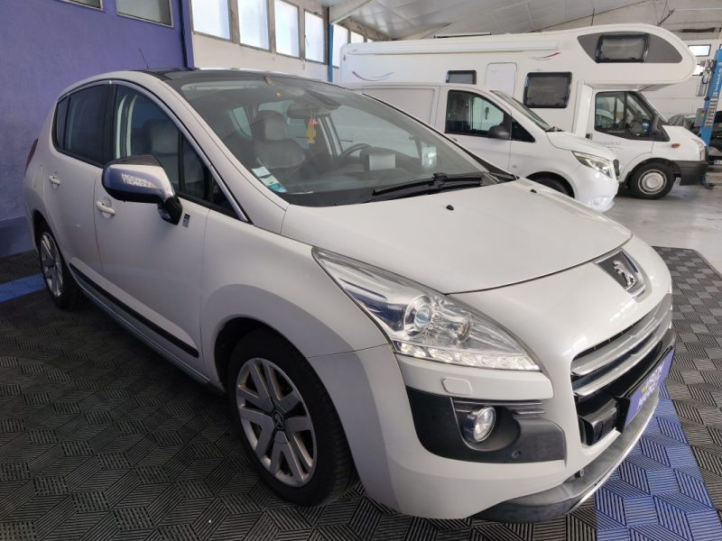 PEUGEOT PEUGEOT 3008 2.0 HYBRIDE DIESEL 163 CV - FINITION FELINE - BOITE AUTOMATIQUE  2.0 HDI HYBRIDE DIESEL 163 CV FELINE ,  BOITE AUTOMATIQUE , DIESEL 2012