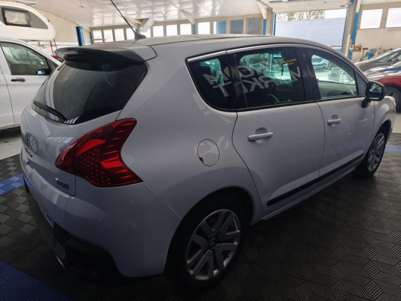 PEUGEOT PEUGEOT 3008 2.0 HYBRIDE DIESEL 163 CV - FINITION FELINE - BOITE AUTOMATIQUE  2.0 HDI HYBRIDE DIESEL 163 CV FELINE ,  BOITE AUTOMATIQUE , DIESEL 2012