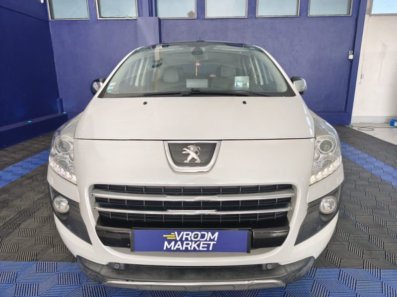 PEUGEOT PEUGEOT 3008 2.0 HYBRIDE DIESEL 163 CV - FINITION FELINE - BOITE AUTOMATIQUE  2.0 HDI HYBRIDE DIESEL 163 CV FELINE ,  BOITE AUTOMATIQUE , DIESEL 2012