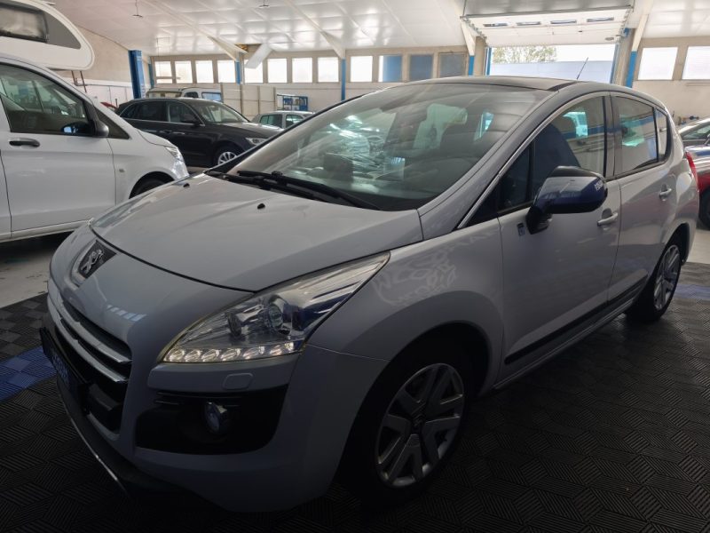 PEUGEOT PEUGEOT 3008 2.0 HYBRIDE DIESEL 163 CV - FINITION FELINE - BOITE AUTOMATIQUE  2.0 HDI HYBRIDE DIESEL 163 CV FELINE ,  BOITE AUTOMATIQUE , DIESEL 2012