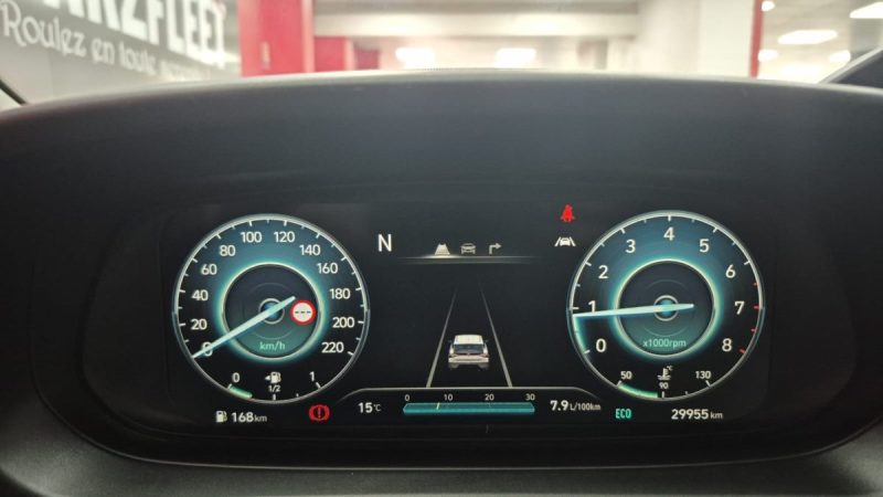 HYUNDAI I 20 BERLINE 1.0 100ch 48V BUSINESS/1 ERE MAIN/EXPORT ALGERIE TUNISIE 12490 HT