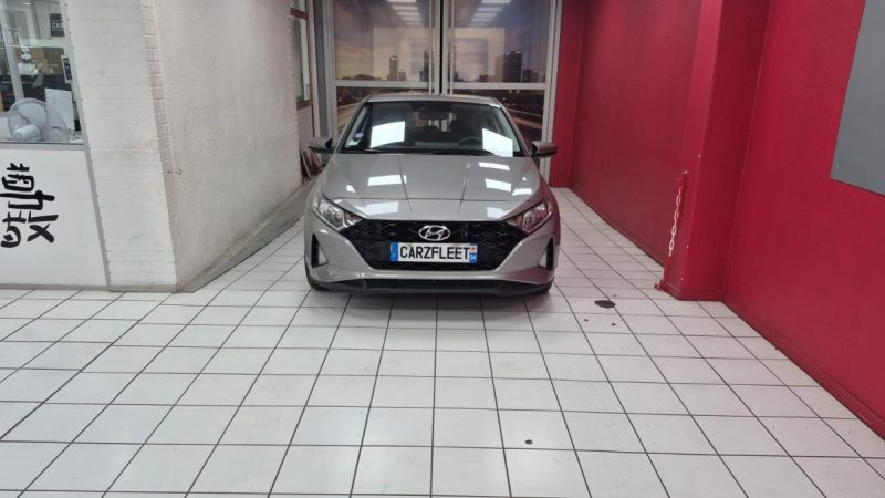 HYUNDAI I 20 BERLINE 1.0 100ch 48V BUSINESS/1 ERE MAIN/EXPORT ALGERIE TUNISIE 11390 HT