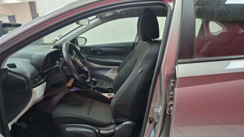 HYUNDAI I 20 BERLINE 1.0 100ch 48V BUSINESS/1 ERE MAIN/EXPORT ALGERIE TUNISIE 11390 HT
