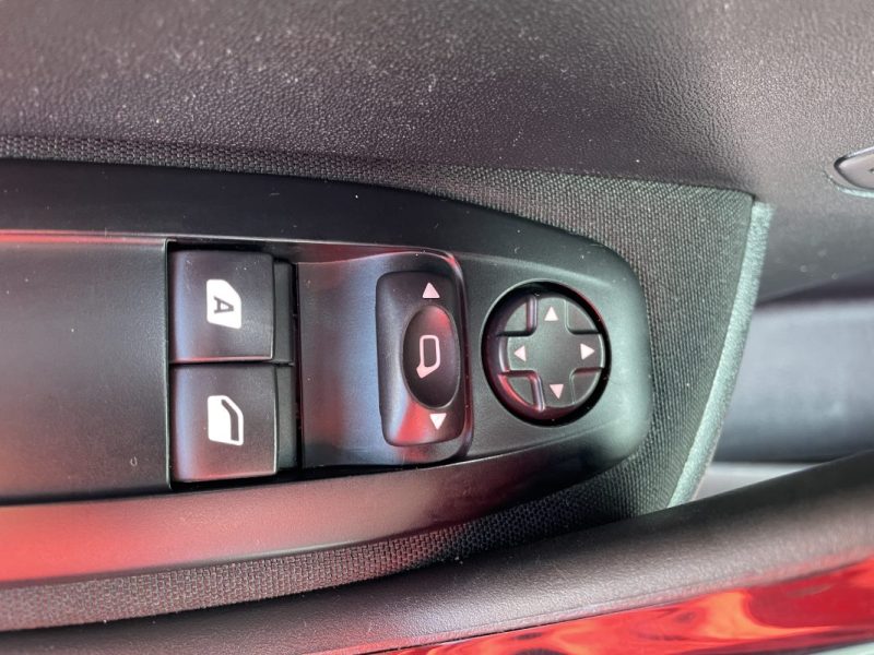 PEUGEOT 208 1.6 BLUEHDI 75CH  5P  GARANTIE 3/12 MOIS 2016