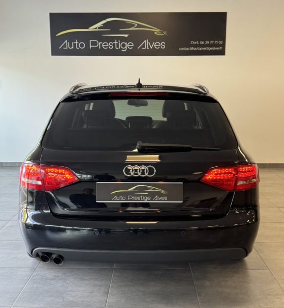 AUDI A4 2.0 TDI 143CH DPF AMBIENTE 2011