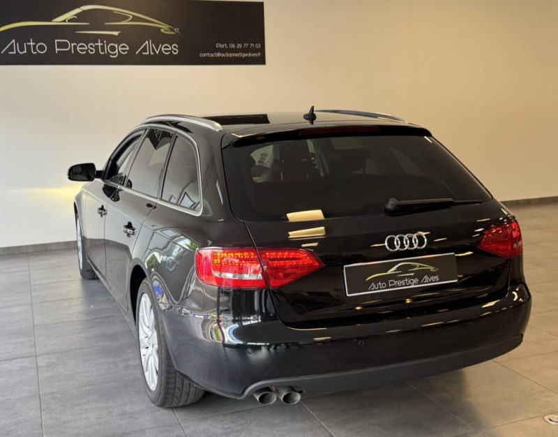 AUDI A4 2.0 TDI 143CH DPF AMBIENTE 2011