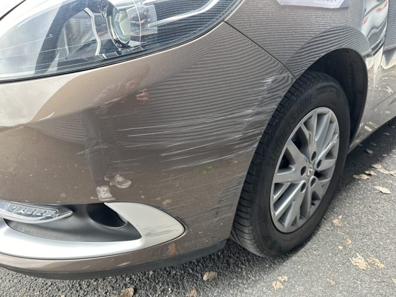 RENAULT SCENIC 1.2 TCE 115CH SUIVI COMPLET RENAULT 2013