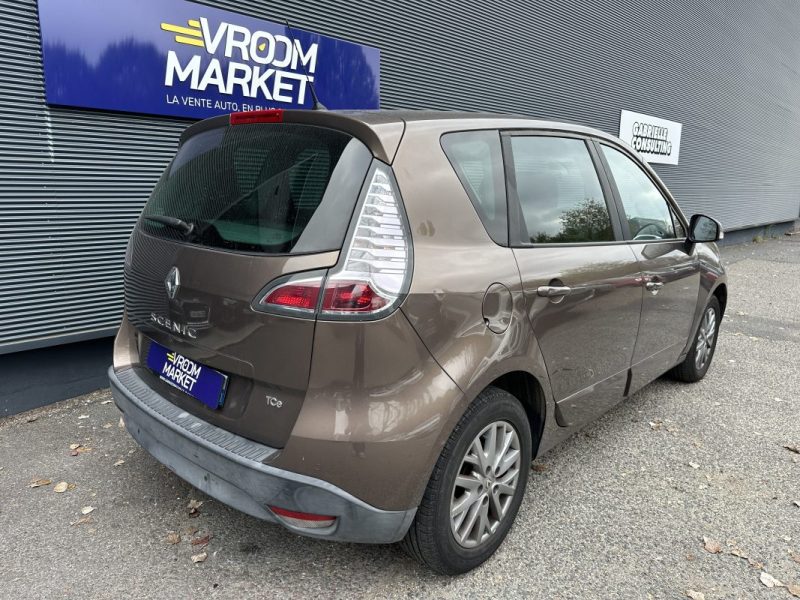 RENAULT SCENIC 1.2 TCE 115CH SUIVI COMPLET RENAULT 2013