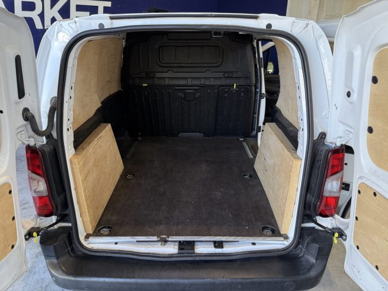 PEUGEOT PARTNER 1.6 BLUEHDI 100CH ASPHALT (STANDARD 650KG) - Apple CarPlay - Caméra de recul