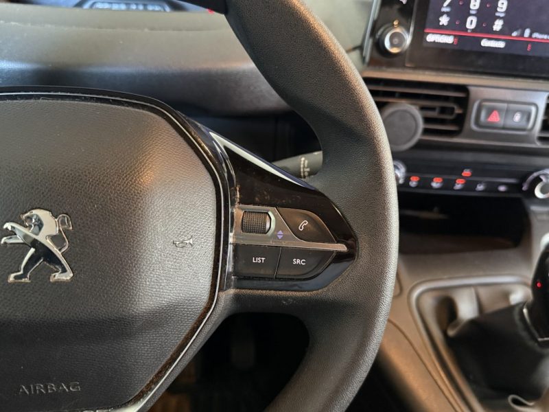 PEUGEOT PARTNER 1.6 BLUEHDI 100CH ASPHALT (STANDARD 650KG) - Apple CarPlay - Caméra de recul