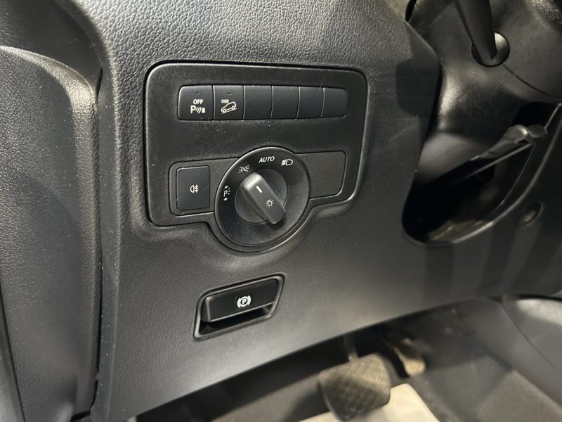 MERCEDES VITO 119 CDI Mixto Compact Select 4x4 9G-Tronic