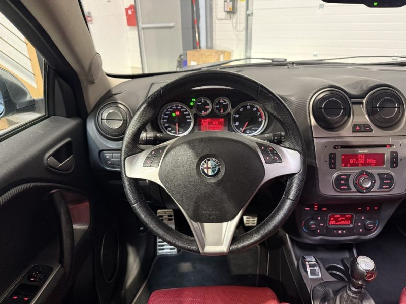 ALFA ROMEO MITO 1.4Ii 16v TURBO TJET 155ch SELECTIVE / Toit ouvrant / Distribution OK