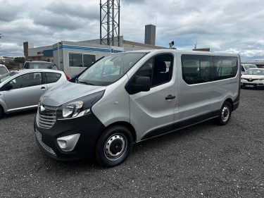 OPEL VIVARO AUTOBUS/AUTOCAR 1.6 CDTI 120 PASSENGER 9 PLACES