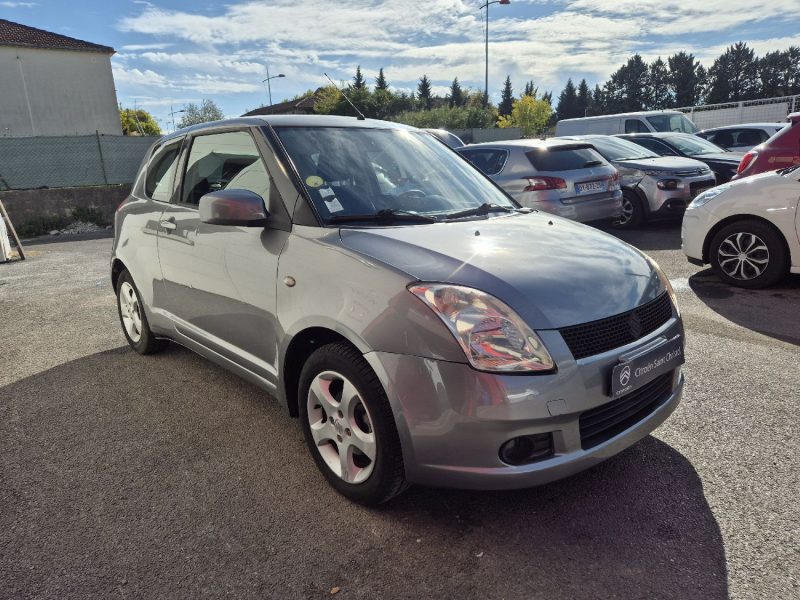 SUZUKI SWIFT 1.3 i 92ch 