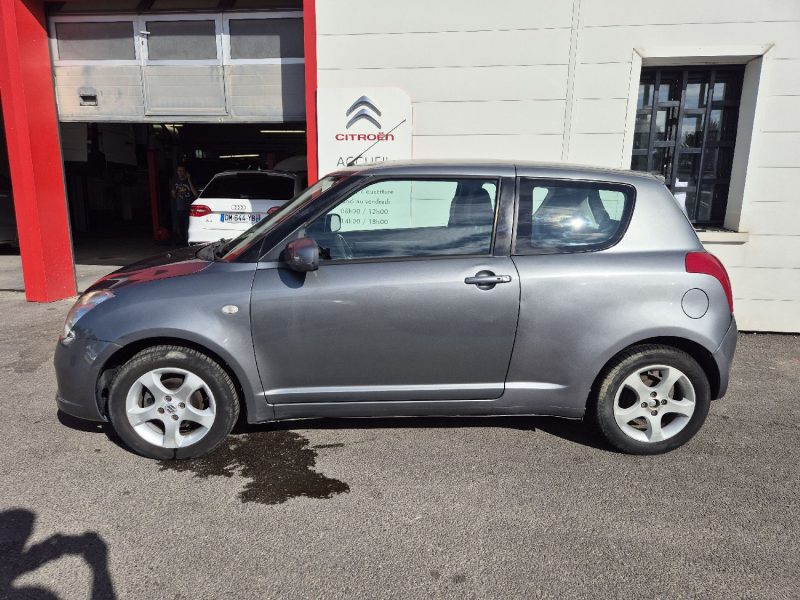 SUZUKI SWIFT 1.3 i 92ch 