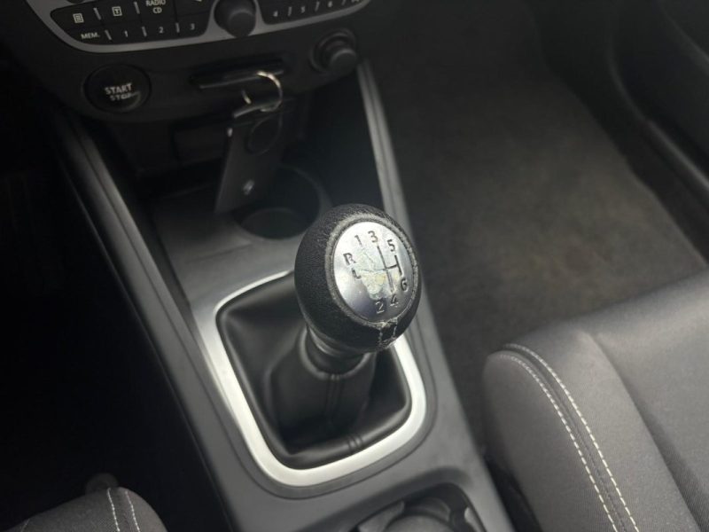 RENAULT MEGANE 1.5 DCI 110CH 🚗 Suivi complet ✅ Kit distribution  ✅ Garantie 6 mois 