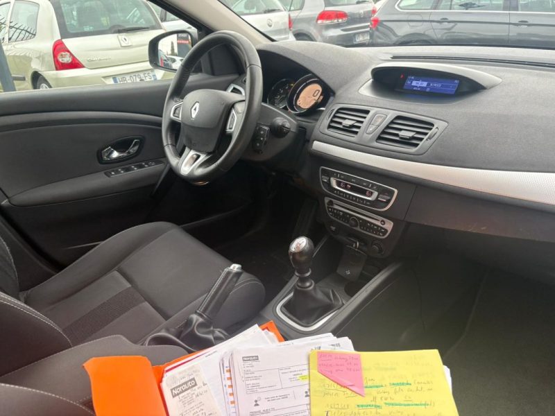 RENAULT MEGANE 1.5 DCI 110CH 🚗 Suivi complet ✅ Kit distribution  ✅ Garantie 6 mois 