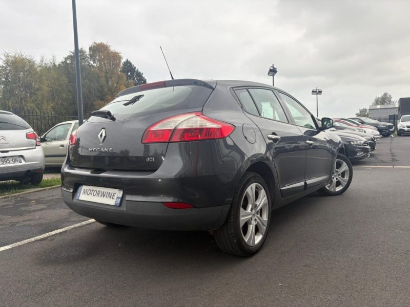 RENAULT MEGANE 1.5 DCI 110CH 🚗 Suivi complet ✅ Kit distribution  ✅ Garantie 6 mois 