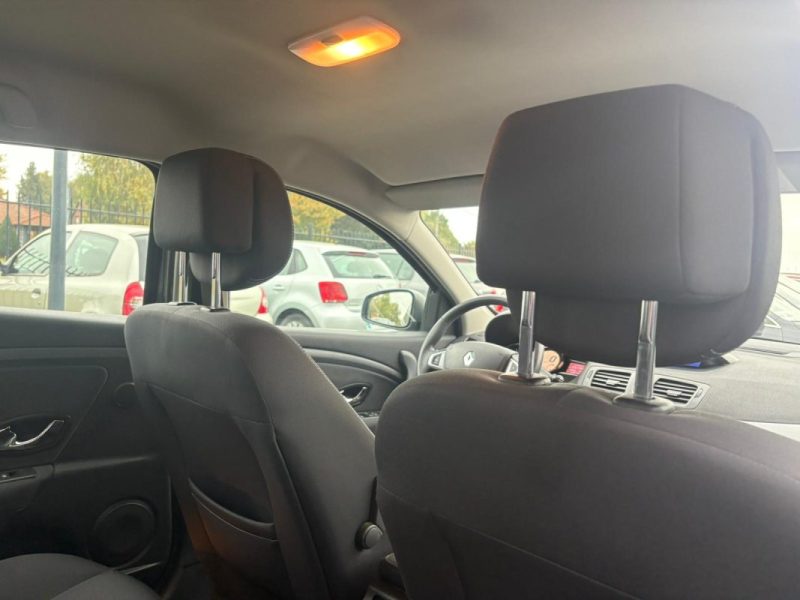 RENAULT MEGANE 1.5 DCI 110CH 🚗 Suivi complet ✅ Kit distribution  ✅ Garantie 6 mois 