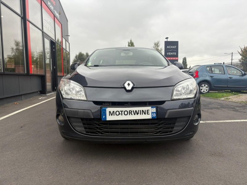 RENAULT MEGANE 1.5 DCI 110CH 🚗 Suivi complet ✅ Kit distribution  ✅ Garantie 6 mois 