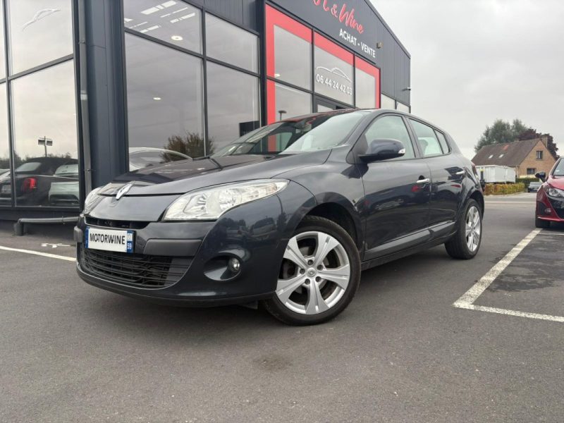 RENAULT MEGANE 1.5 DCI 110CH 🚗 Suivi complet ✅ Kit distribution  ✅ Garantie 6 mois 