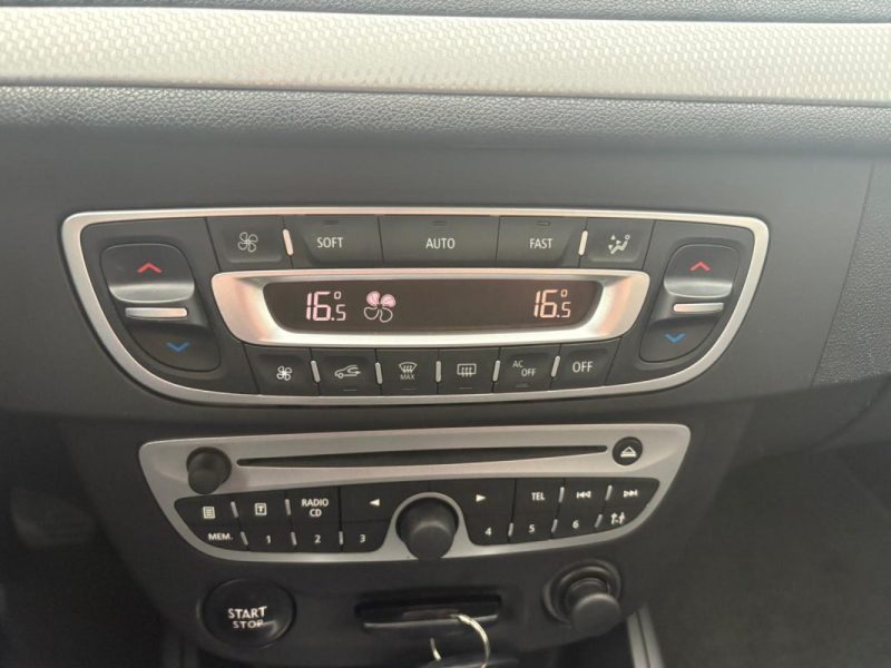 RENAULT MEGANE 1.5 DCI 110CH 🚗 Suivi complet ✅ Kit distribution  ✅ Garantie 6 mois 