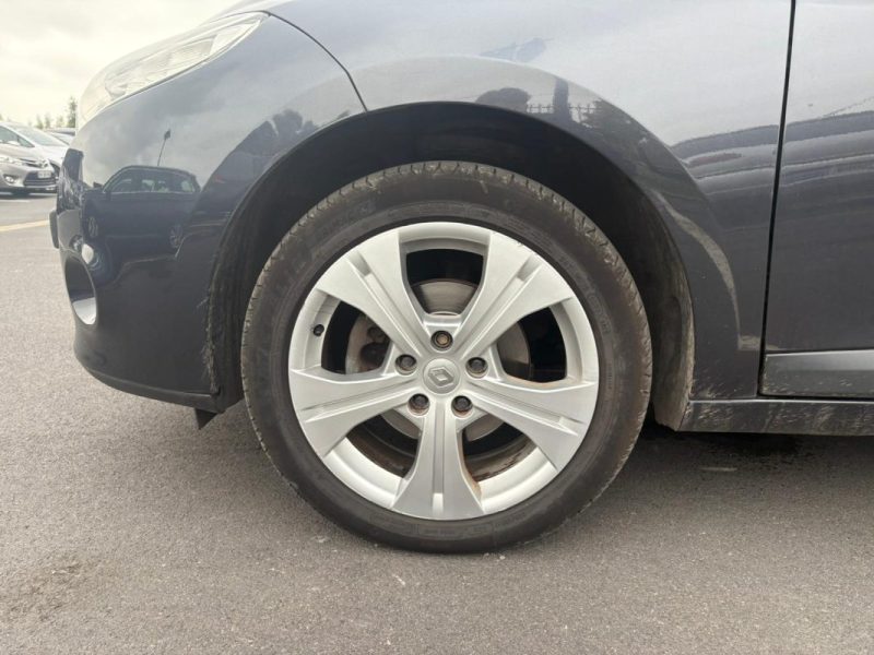 RENAULT MEGANE 1.5 DCI 110CH 🚗 Suivi complet ✅ Kit distribution  ✅ Garantie 6 mois 