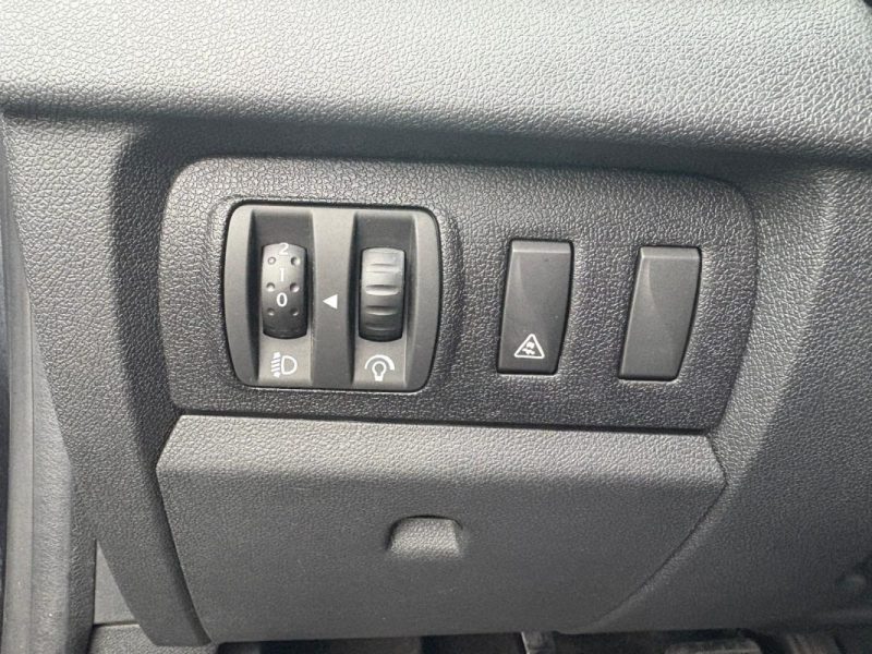 RENAULT MEGANE 1.5 DCI 110CH 🚗 Suivi complet ✅ Kit distribution  ✅ Garantie 6 mois 