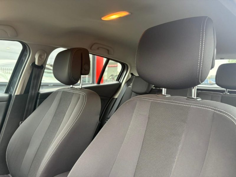 RENAULT MEGANE 1.5 DCI 110CH 🚗 Suivi complet ✅ Kit distribution  ✅ Garantie 6 mois 