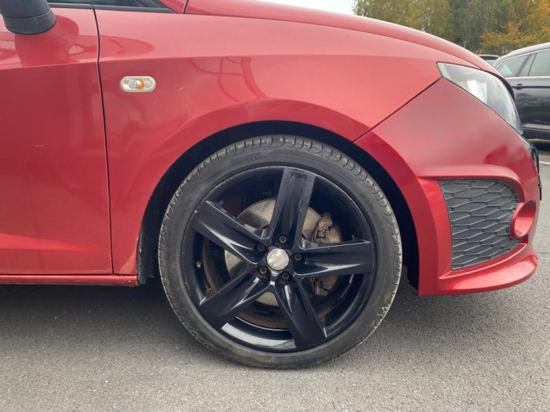 SEAT Ibiza Cupra Bocanegra 🚗❄️ Clim / Radar recul 📡 / Toit pano 🌞 / Reprise 🔄 Garantie 6 mois ✅