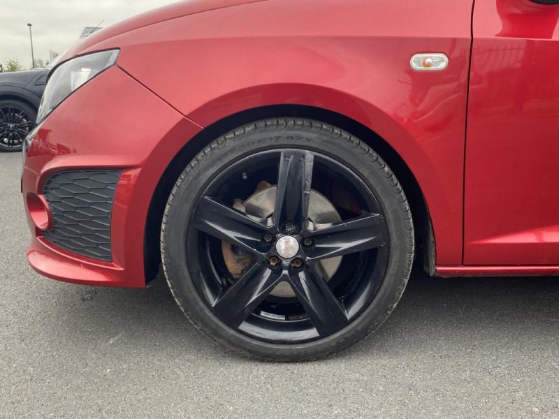 SEAT Ibiza Cupra Bocanegra 🚗❄️ Clim / Radar recul 📡 / Toit pano 🌞 / Reprise 🔄 Garantie 6 mois ✅