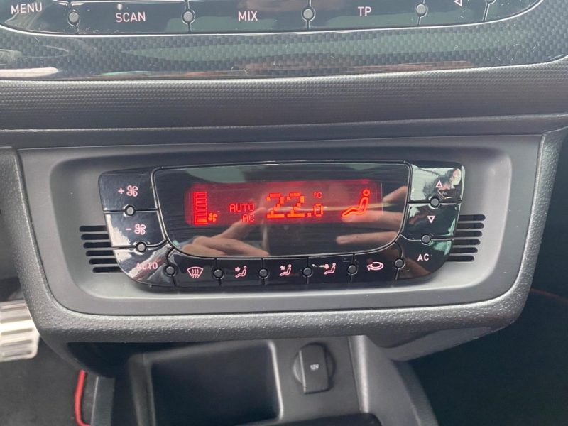 SEAT Ibiza Cupra Bocanegra 🚗❄️ Clim / Radar recul 📡 / Toit pano 🌞 / Reprise 🔄 Garantie 6 mois ✅