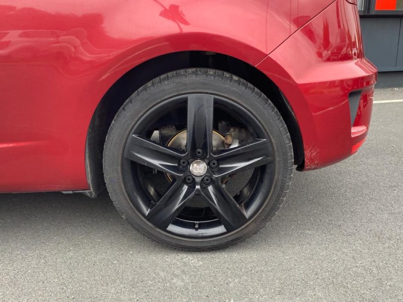 SEAT Ibiza Cupra Bocanegra 🚗❄️ Clim / Radar recul 📡 / Toit pano 🌞 / Reprise 🔄 Garantie 6 mois ✅