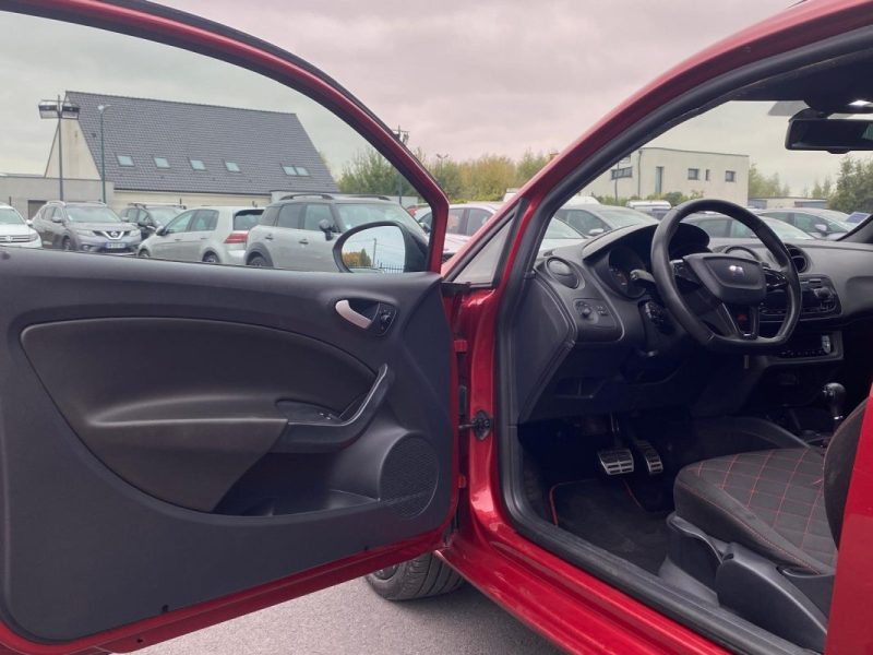 SEAT Ibiza Cupra Bocanegra 🚗❄️ Clim / Radar recul 📡 / Toit pano 🌞 / Reprise 🔄 Garantie 6 mois ✅