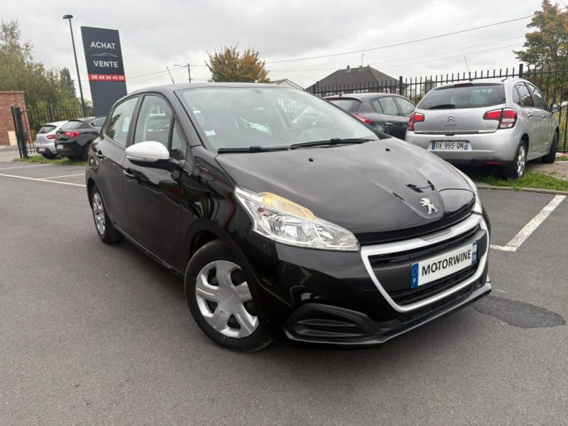 PEUGEOT 208 1.2🚗 68CH  - Première main ✅ - Kit distribution ✅ - Suivi complet ✅