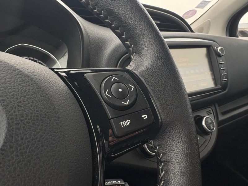 TOYOTA YARIS Hybrid 100h 🔋🚗 Première main - Caméra recul 📹 Reprise 💰🔄 Garantie 6 mois ✅