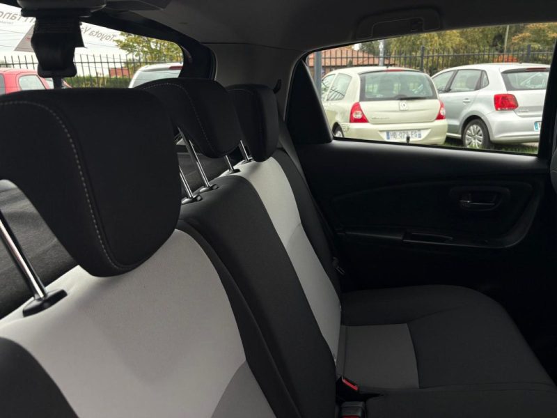 TOYOTA YARIS Hybrid 100h 🔋🚗 Première main - Caméra recul 📹 Reprise 💰🔄 Garantie 6 mois ✅