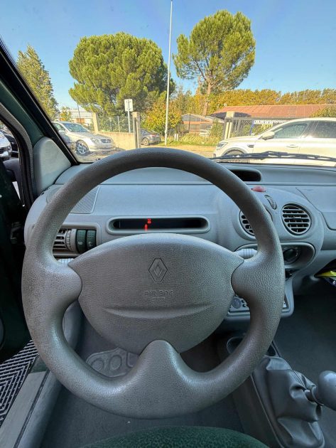 RENAULT TWINGO I phase 2 16V 75ch PERRIER - CLIM - RETRO ELECTRIQUE - RADIO 