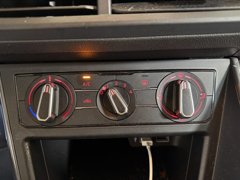 VOLKSWAGEN POLO 1.0 TSI 95CH IQ.DRIVE - Apple CarPlay - Suivi Volkswagen