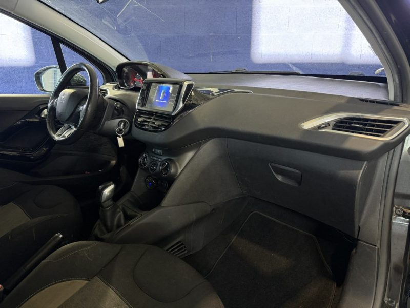 PEUGEOT 208 1.4 HDI 68cv 5P Envy - Régulateur - Climatisation 