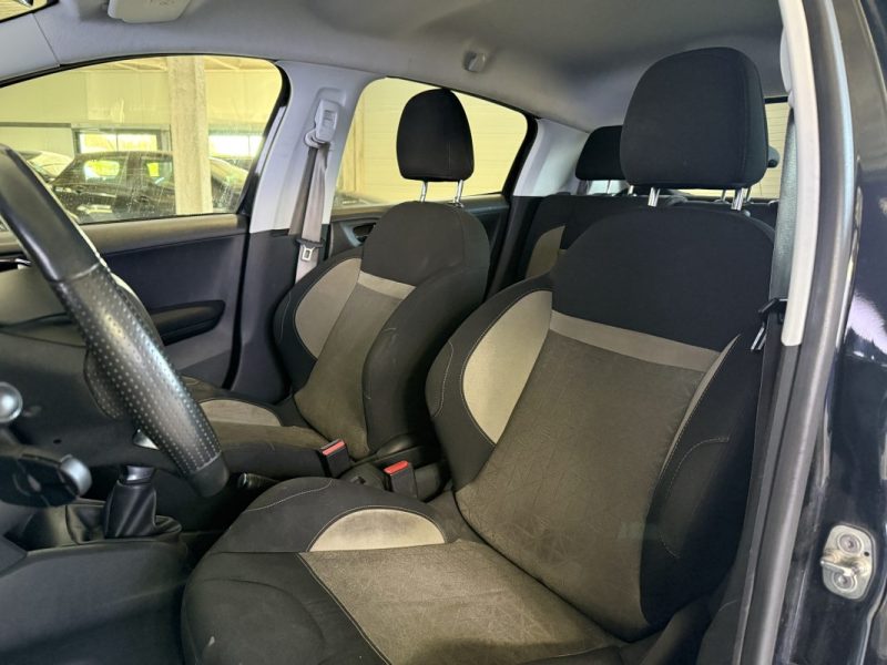 PEUGEOT 208 1.4 HDI 68cv 5P Envy - Régulateur - Climatisation 