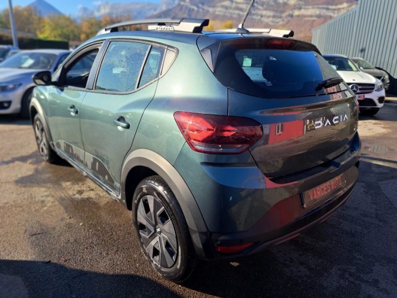 DACIA SANDERO STEPWAY GPL 100 CV EXPRESSION PRIX HT SPECIAL EXPORT ALGERIE  