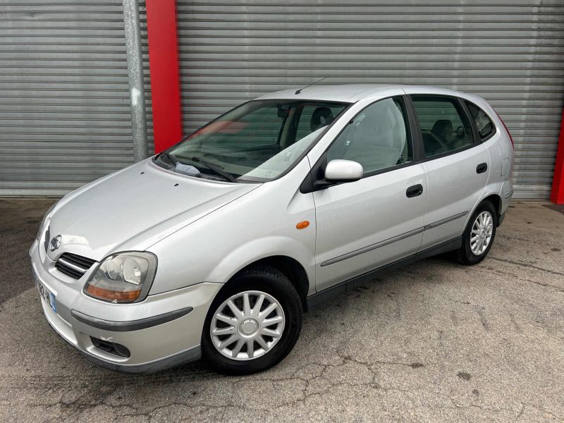 NISSAN TINO TINO 2.2 DCI 112 VISIA 2003