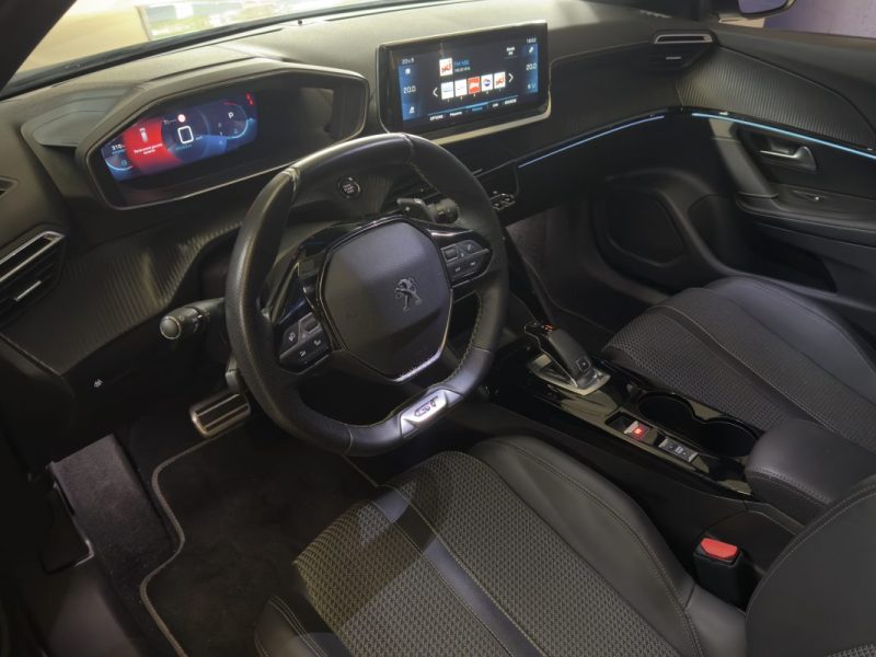 PEUGEOT 2008 1.2 130CH GT EAT8 26.000KM GARANTIE 10ANS