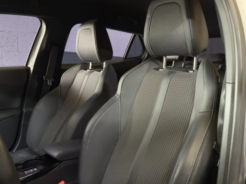 PEUGEOT 2008 1.2 130CH GT EAT8 26.000KM GARANTIE 10ANS